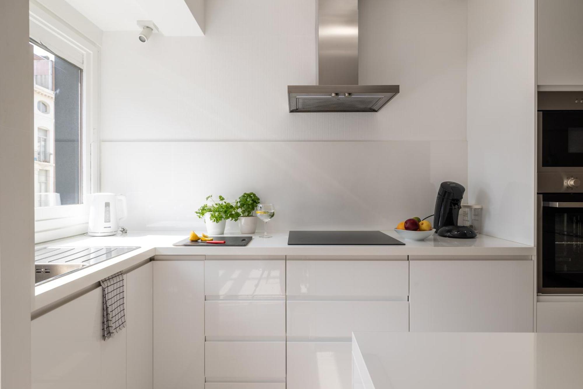 Weloveoostende - Newly Renovated Large Apartment 150M From The Beach - Including Bed Sheets And Final Clea-Ning ภายนอก รูปภาพ
