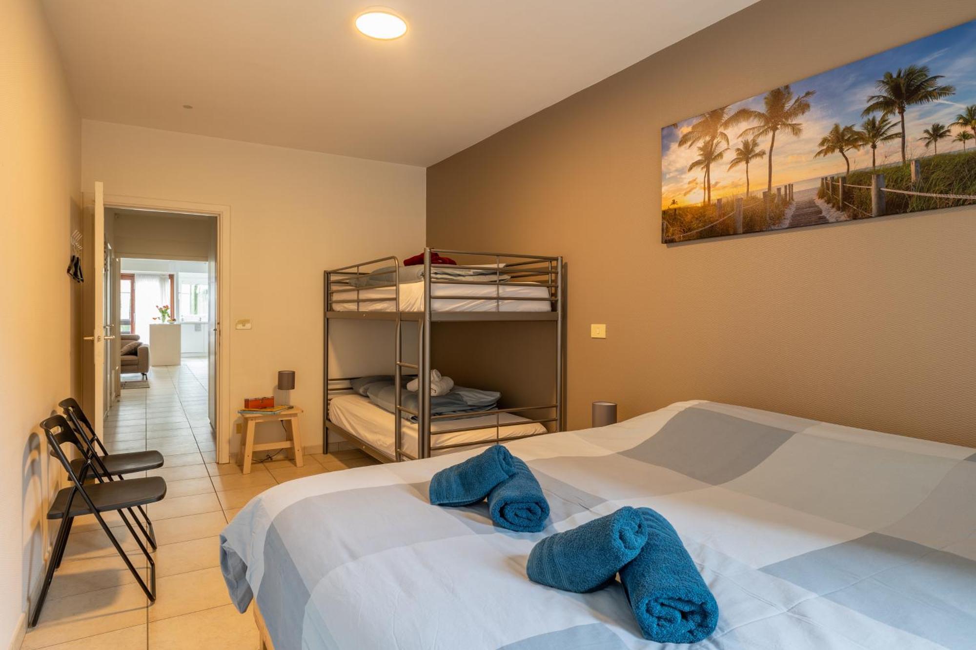 Weloveoostende - Newly Renovated Large Apartment 150M From The Beach - Including Bed Sheets And Final Clea-Ning ภายนอก รูปภาพ